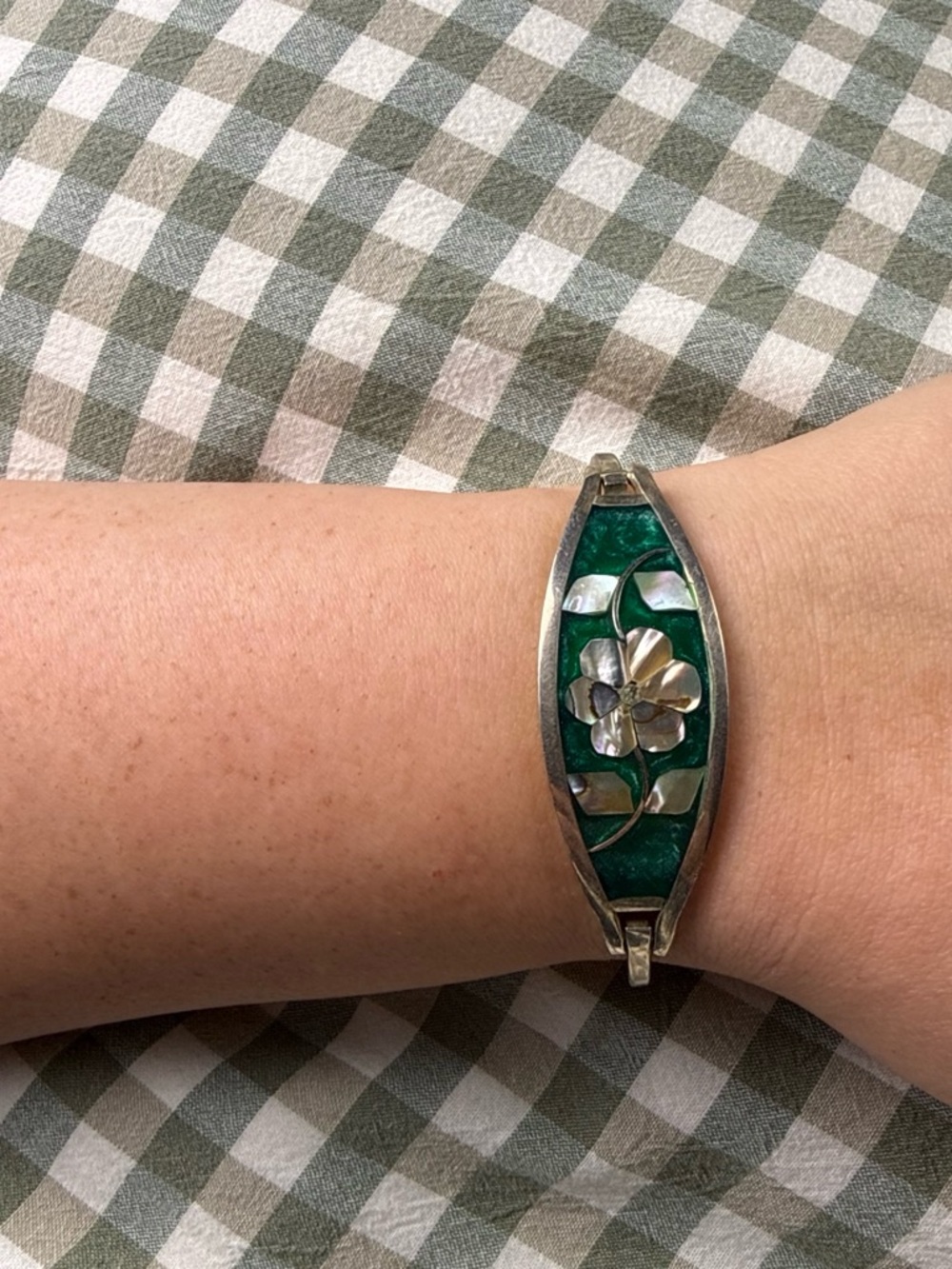 Green Floral Inlay Bracelet - Women Jewelry